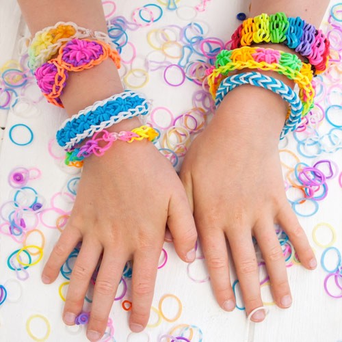 How to DIY Colorful Rubber Band Bracelet | www.FabArtDIY.com | Diy rubber  band bracelet, Rubber band crafts, Loom craft